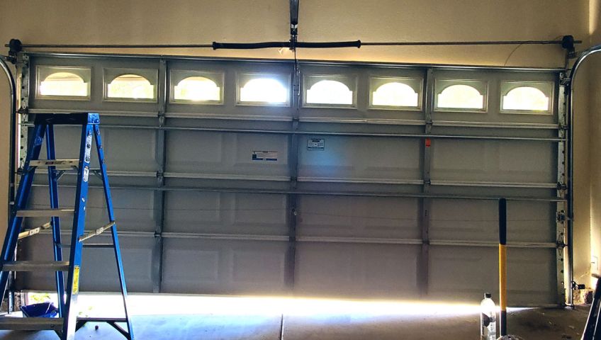 garage door maintain photo 03