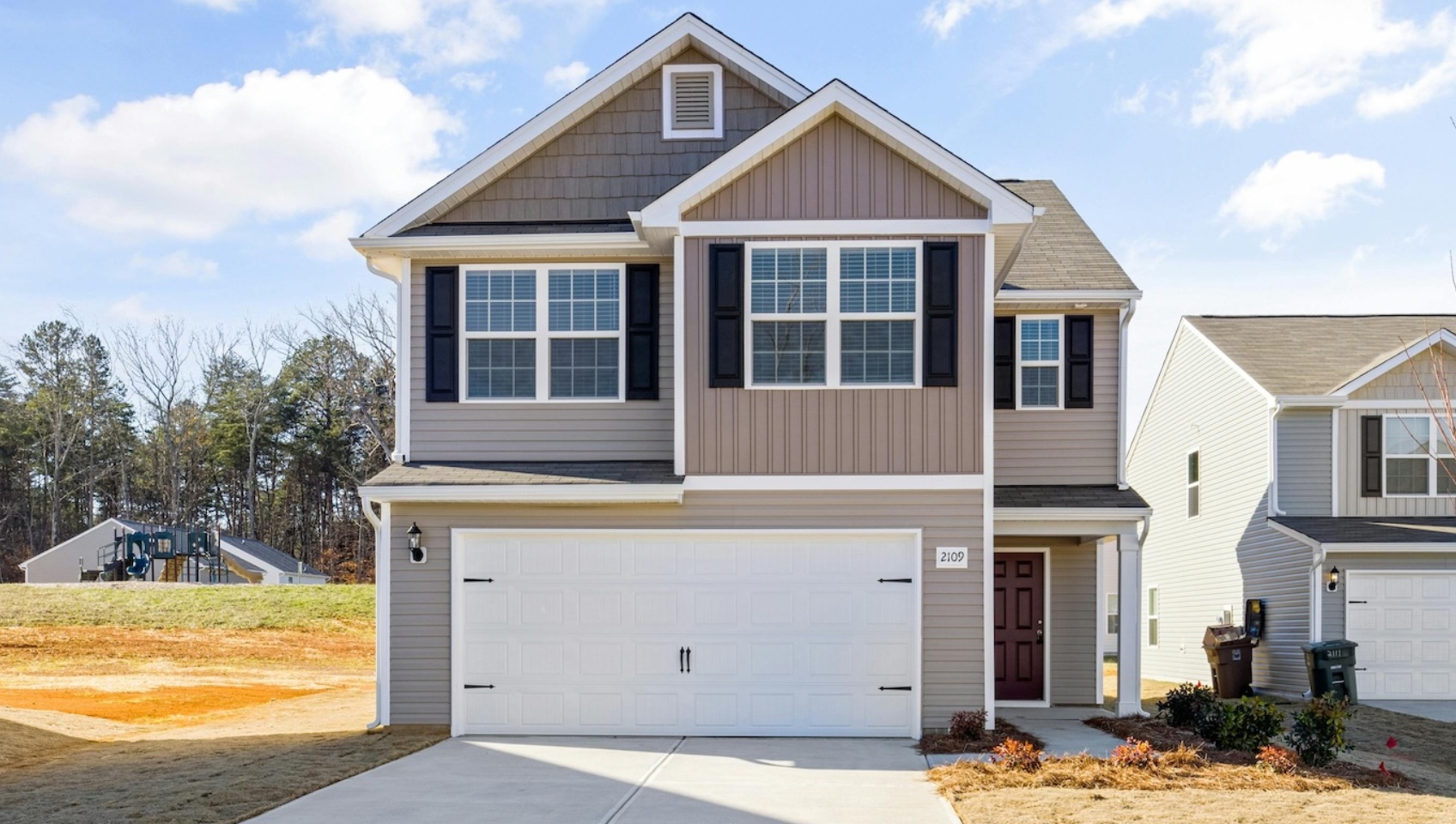 Ensuring Safety and Longevity Choosing the Best Garage Door Repair Service 01