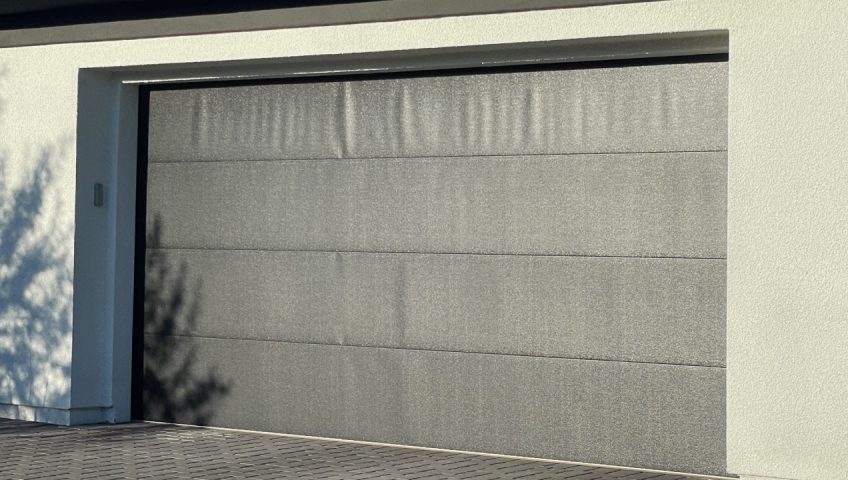 How to Protect Your Garage Door from Sun Damage 7 Warning Signs to Watch For 2