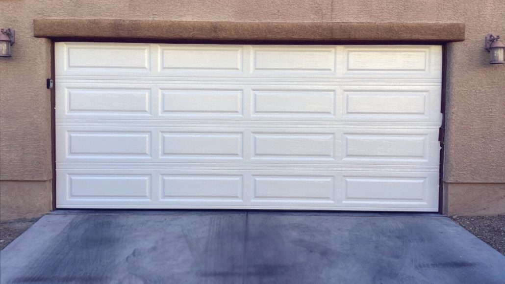 How to Clean Your Garage Door: A Step-by-Step Guide for Las Vegas Homeowners 14 How to Clean Your Garage Door: A Step-by-Step Guide for Las Vegas Homeowners