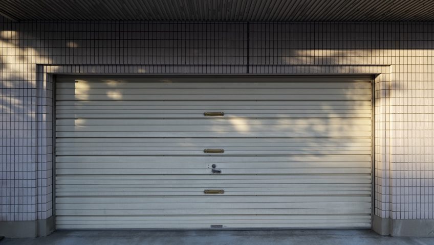 noisy garage door problem